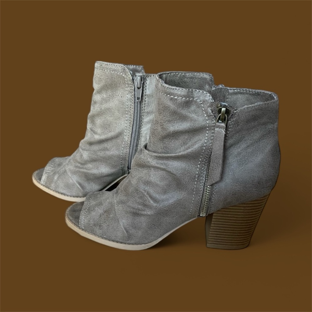 Ruched Booties Boots Taupe Suede Boho Peep Toe Block Heel 9 1/2 CHUNKY y2K